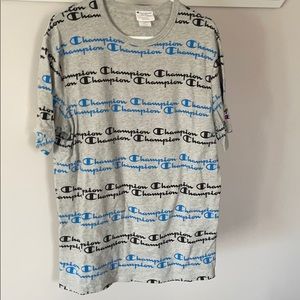 Champion T-shirt